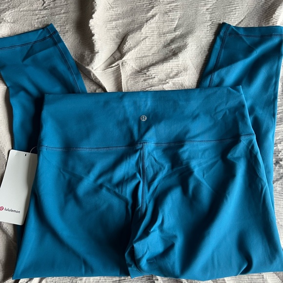 Lululemon Wunder Train High-Rise Tight 25” - Picture 10 of 10